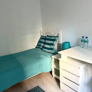 Apartament 2-rooms Cute Apartment, Metro, Wi-fi - By Hik, Warszawa